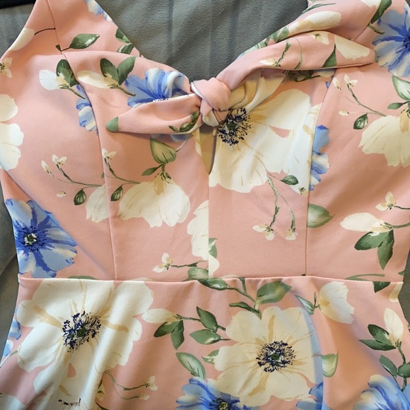 Floral light pink short dress - Picture 4 of 6